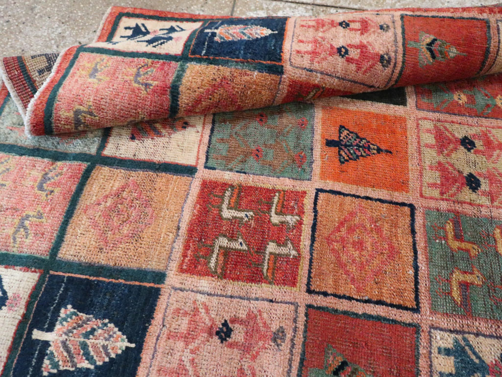 Vintage Persian Gabbeh Rug, No.28010 - Galerie Shabab