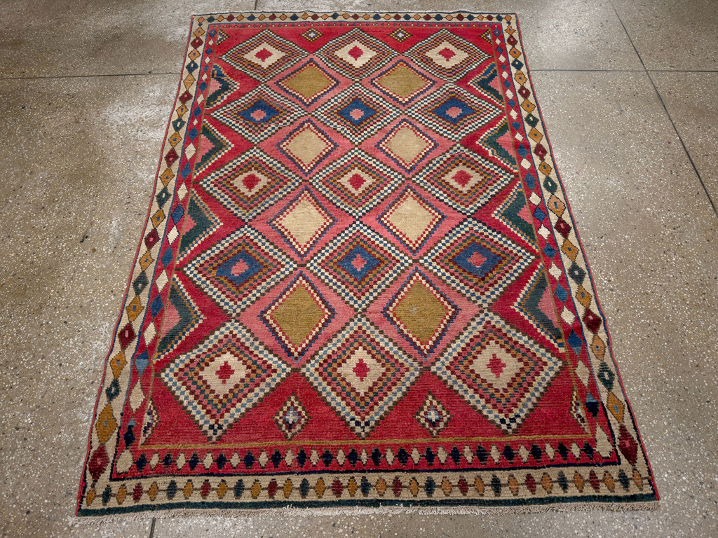 Antique Persian Gabbeh Accent Rug, No.28011 - Galerie Shabab
