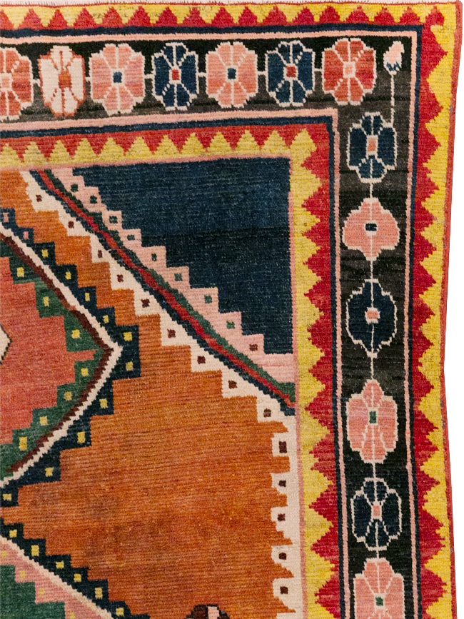 Vintage Persian Gabbeh Accent Rug, No.28012 - Galerie Shabab