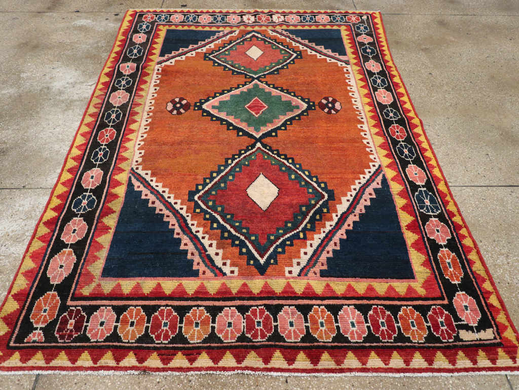 Vintage Persian Gabbeh Accent Rug, No.28012 - Galerie Shabab
