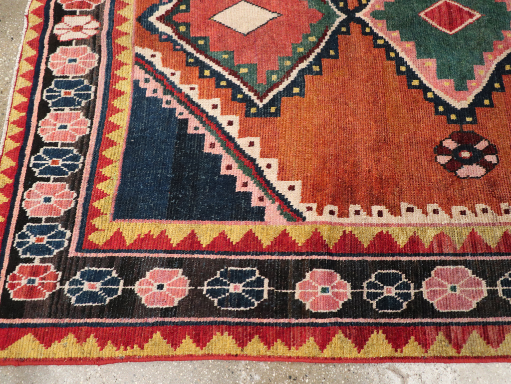 Vintage Persian Gabbeh Accent Rug, No.28012 - Galerie Shabab