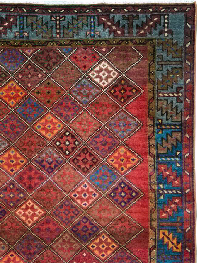 Vintage Persian Hamadan Runner, No.28016 - Galerie Shabab