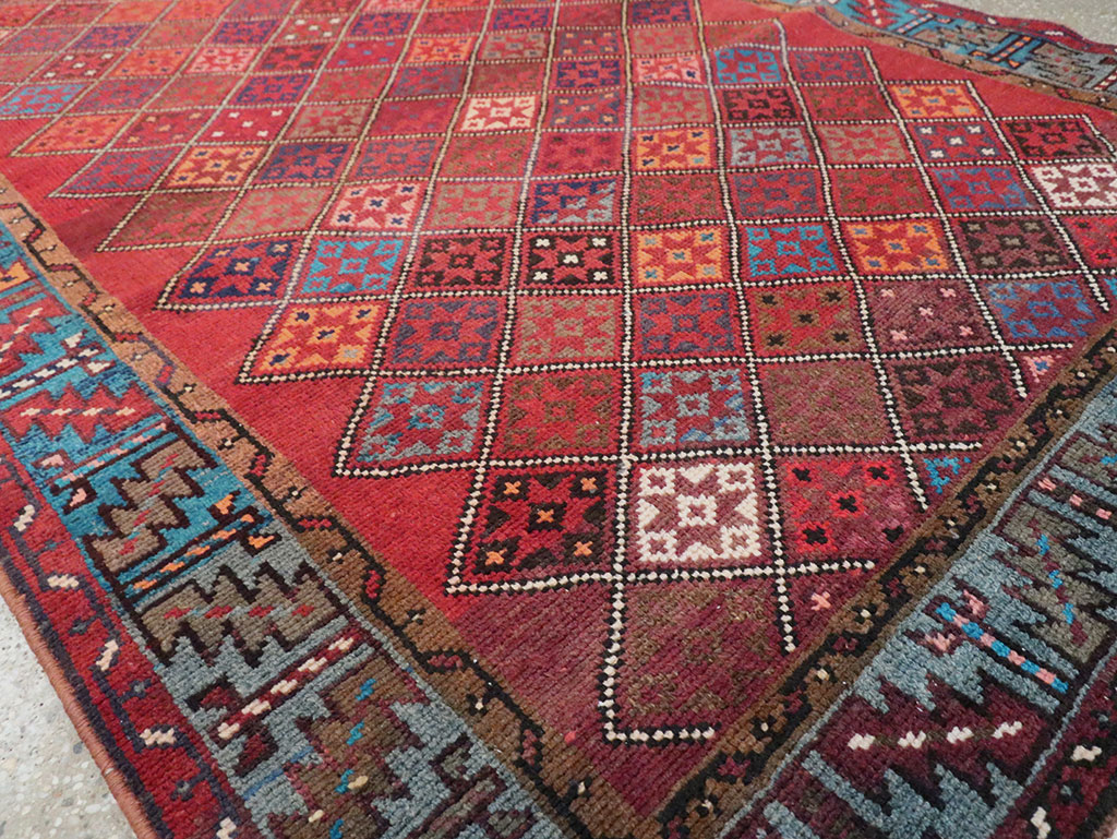 Vintage Persian Hamadan Runner, No.28016 - Galerie Shabab