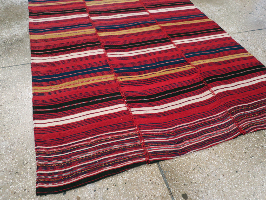 Vintage Persian Kilim, No.28028 - Galerie Shabab