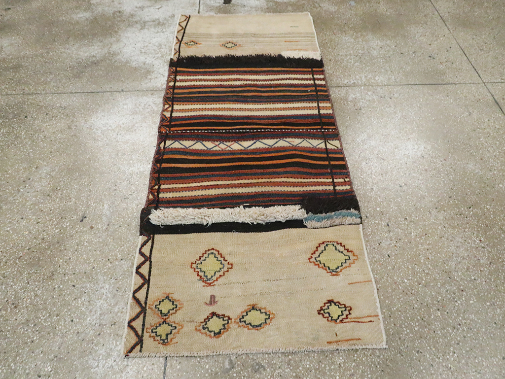 Vintage Persian Chaharmahal Bakhtiari Tacheh Flatweave Kilim , No.28037 - Galerie Shabab