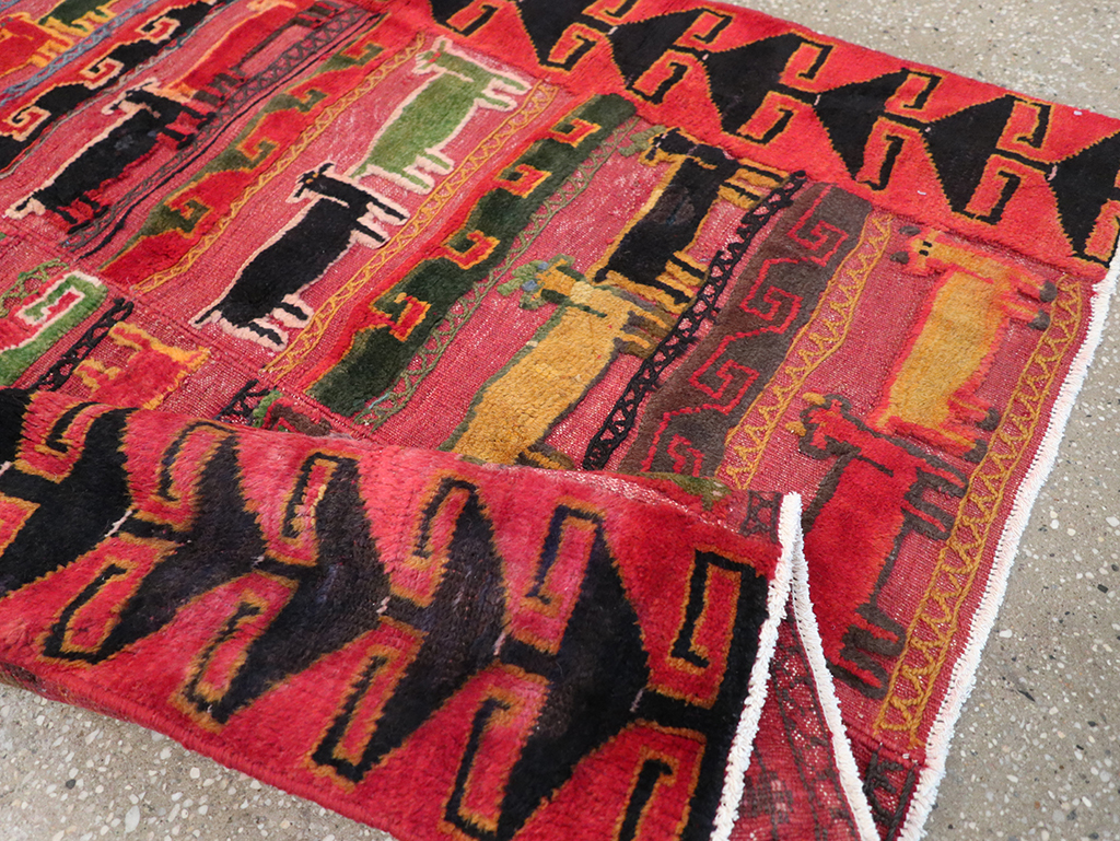 Vintage Persian Pictorial Kurd Accent Rug, No.28039 - Galerie Shabab