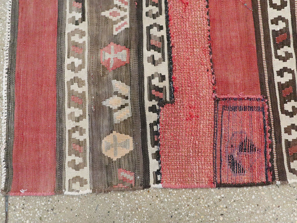 Vintage Persian Flatweave Kilim Throw Rug, No.28043 - Galerie Shabab