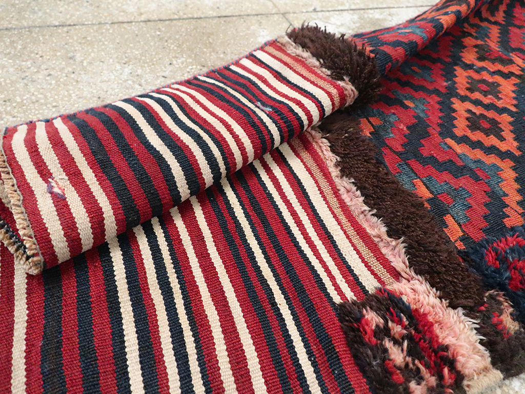 Vintage Persian Chaharmahal Bakhtiari Tacheh Flatweave Kilim , No.28045 - Galerie Shabab