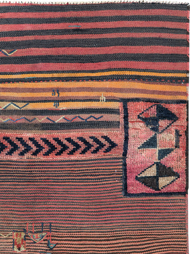 Vintage Persian Flatweave Kilim Throw Rug, No.28046 - Galerie Shabab