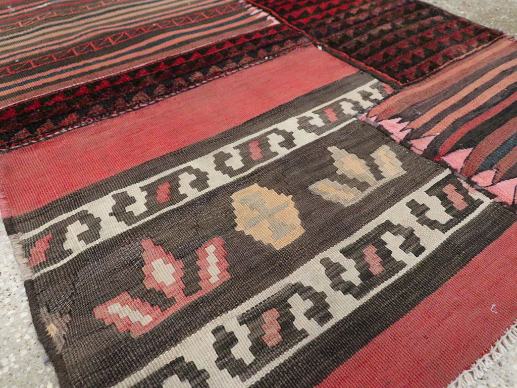 Vintage Persian Chaharmahal Bakhtiari Tacheh Flatweave Kilim, No.28047 - Galerie Shabab