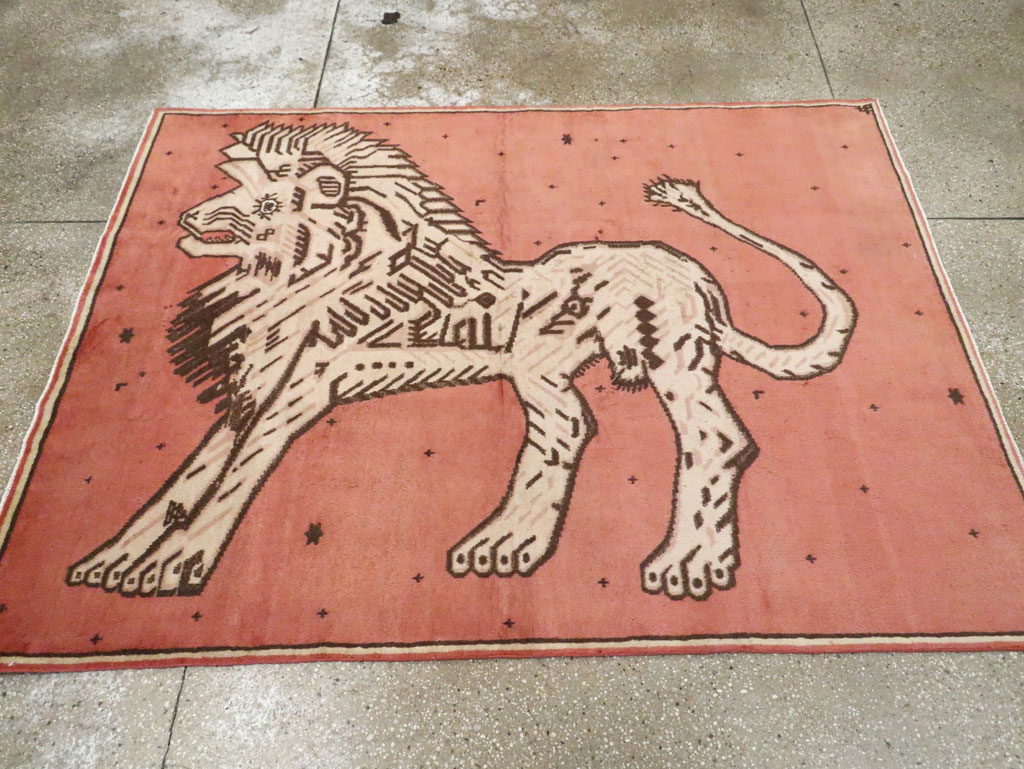 Vintage Khotan Pictorial Lion Rug, No.28049 - Galerie Shabab