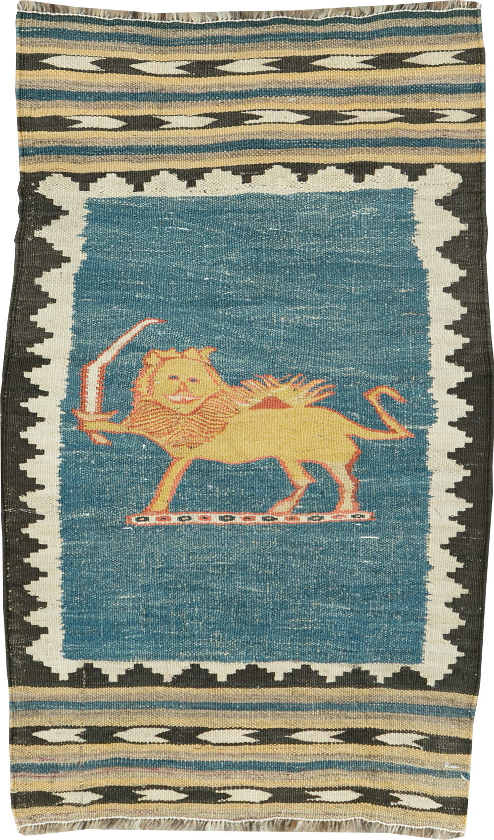 Vintage Persian Pictorial Kilim, No.28050 - Galerie Shabab