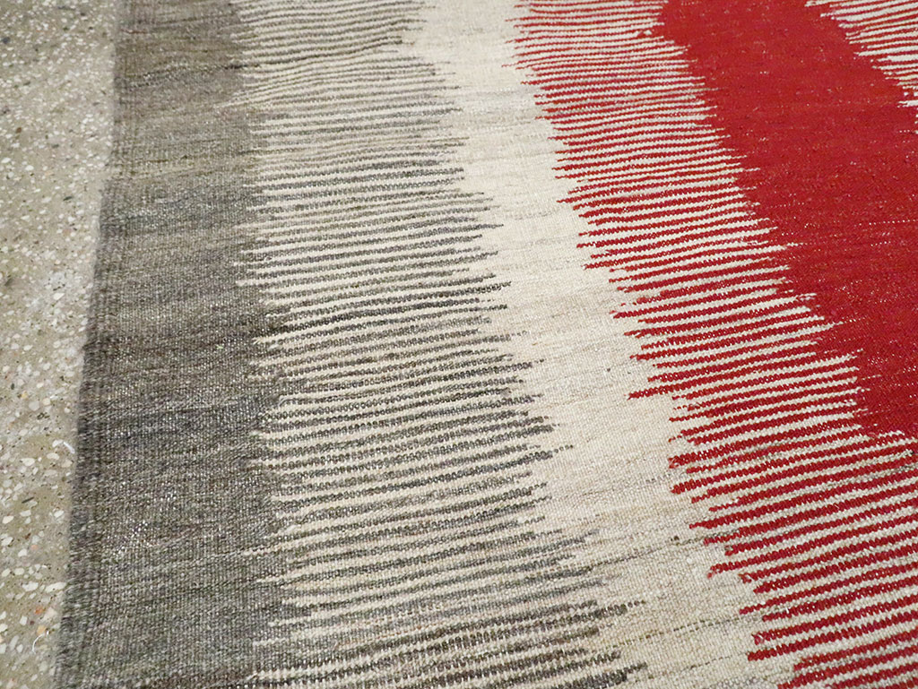 Modern Persian Flatweave Kilim, No.28054 - Galerie Shabab