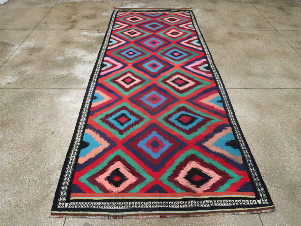Vintage Persian Flatweave Kilim Gallery Carpet, No.28057 - Galerie Shabab