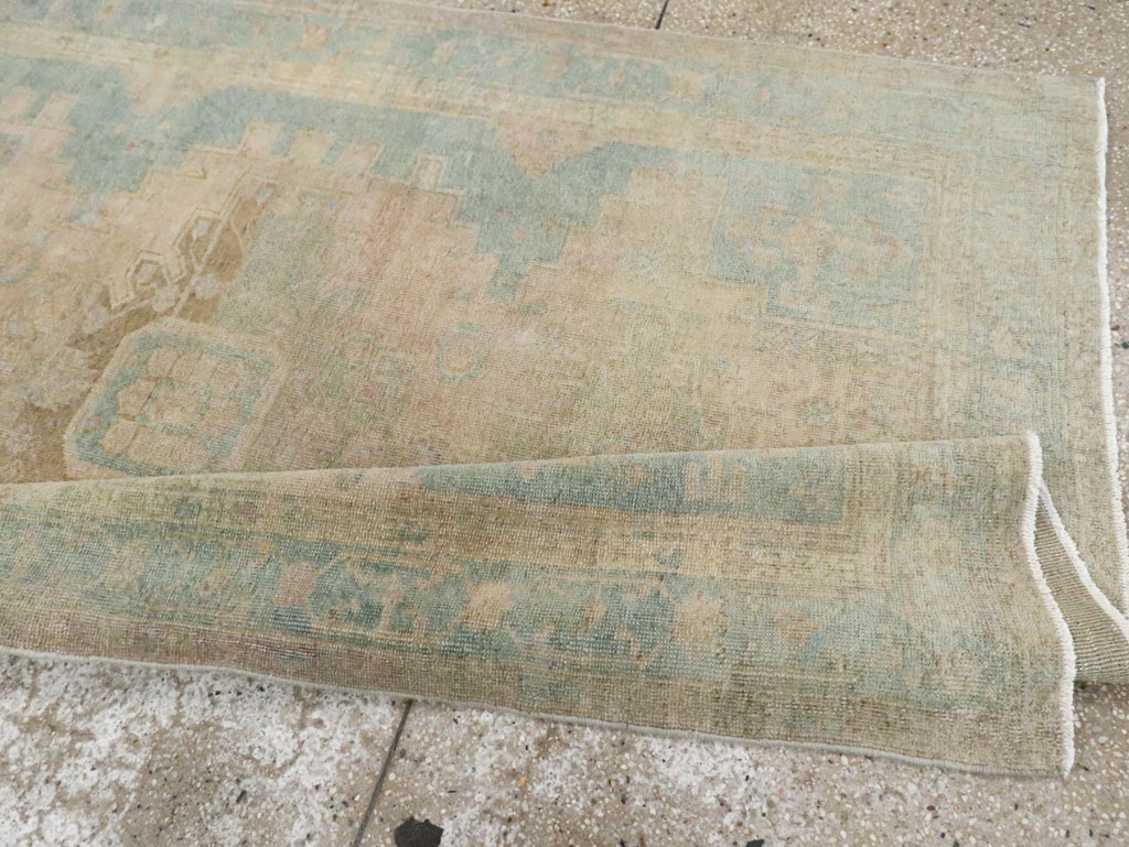 Vintage Persian Bakhtiari Gallery Rug, No.28058 - Galerie Shabab
