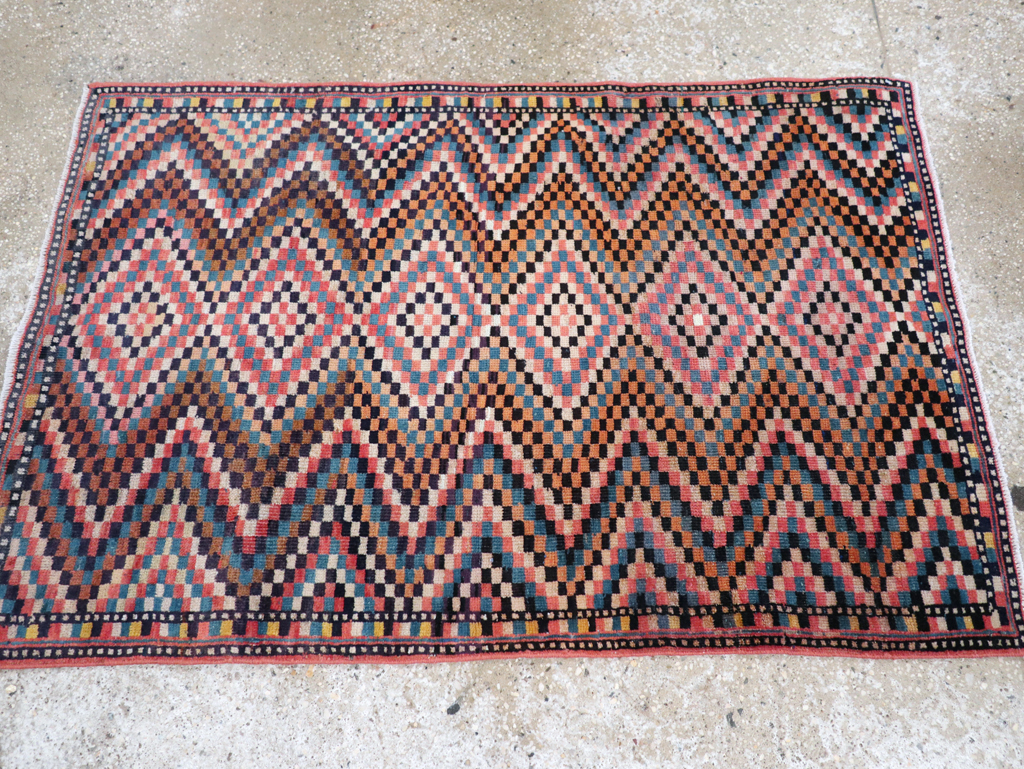 Vintage Persian Mahal Rug, No.28060 - Galerie Shabab