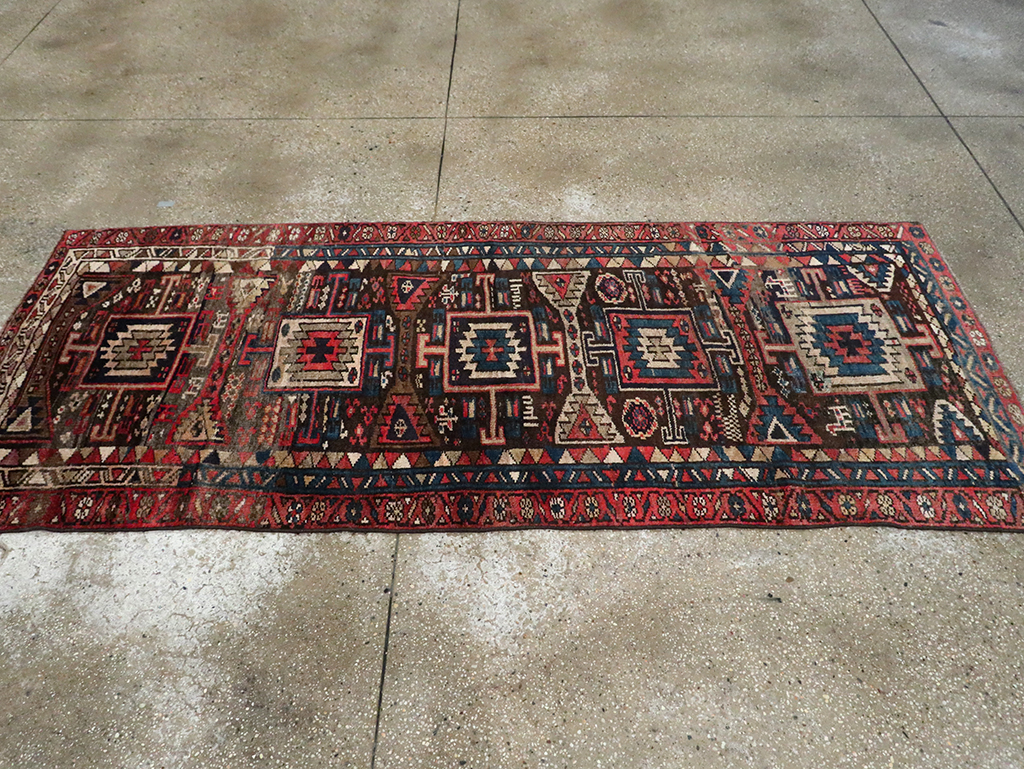 Vintage Northwest Persian Rug, No.28069 - Galerie Shabab