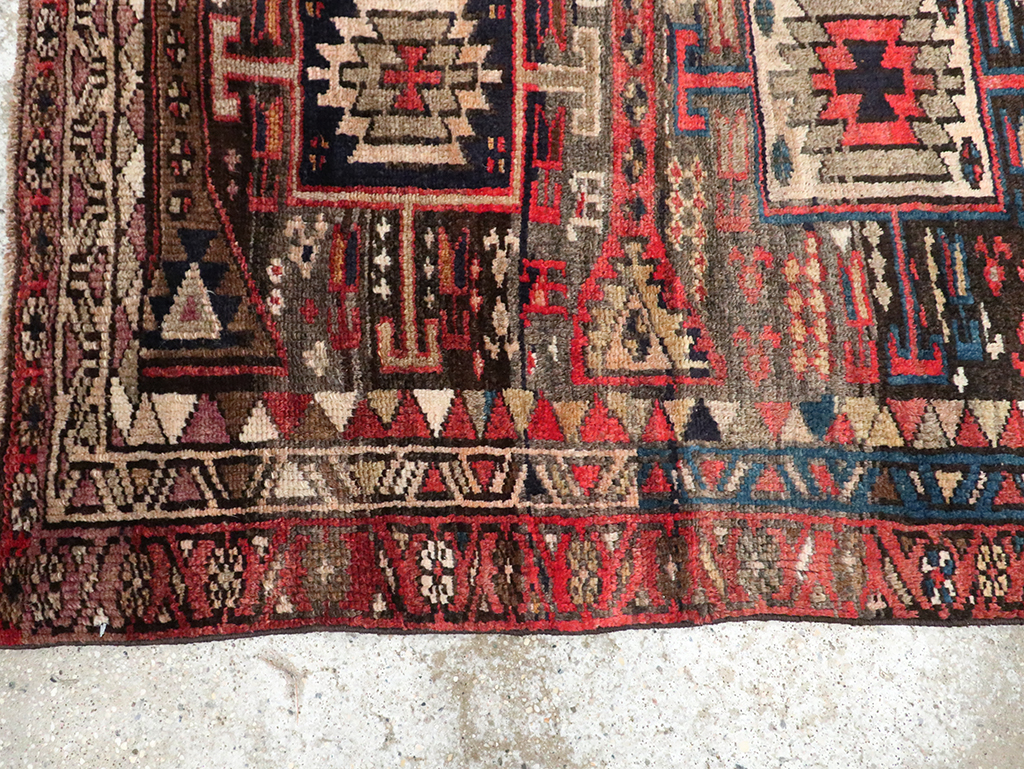 Vintage Northwest Persian Rug, No.28069 - Galerie Shabab