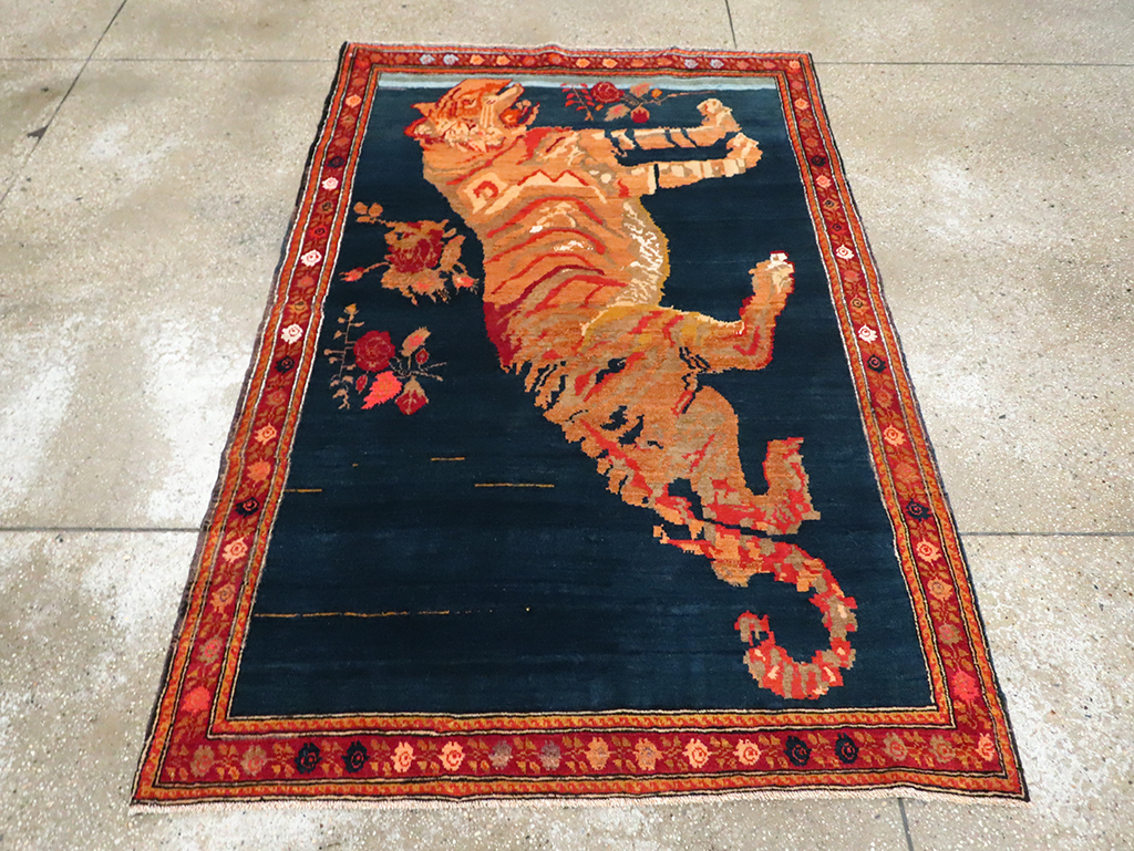 Vintage Caucasian Karabagh Pictorial Accent Rug, No.28070 - Galerie Shabab