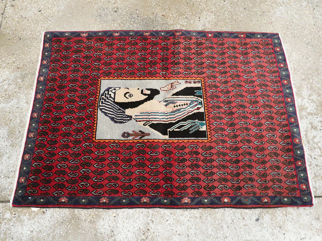 Vintage Pictorial Senneh Rug, No.28073 - Galerie Shabab