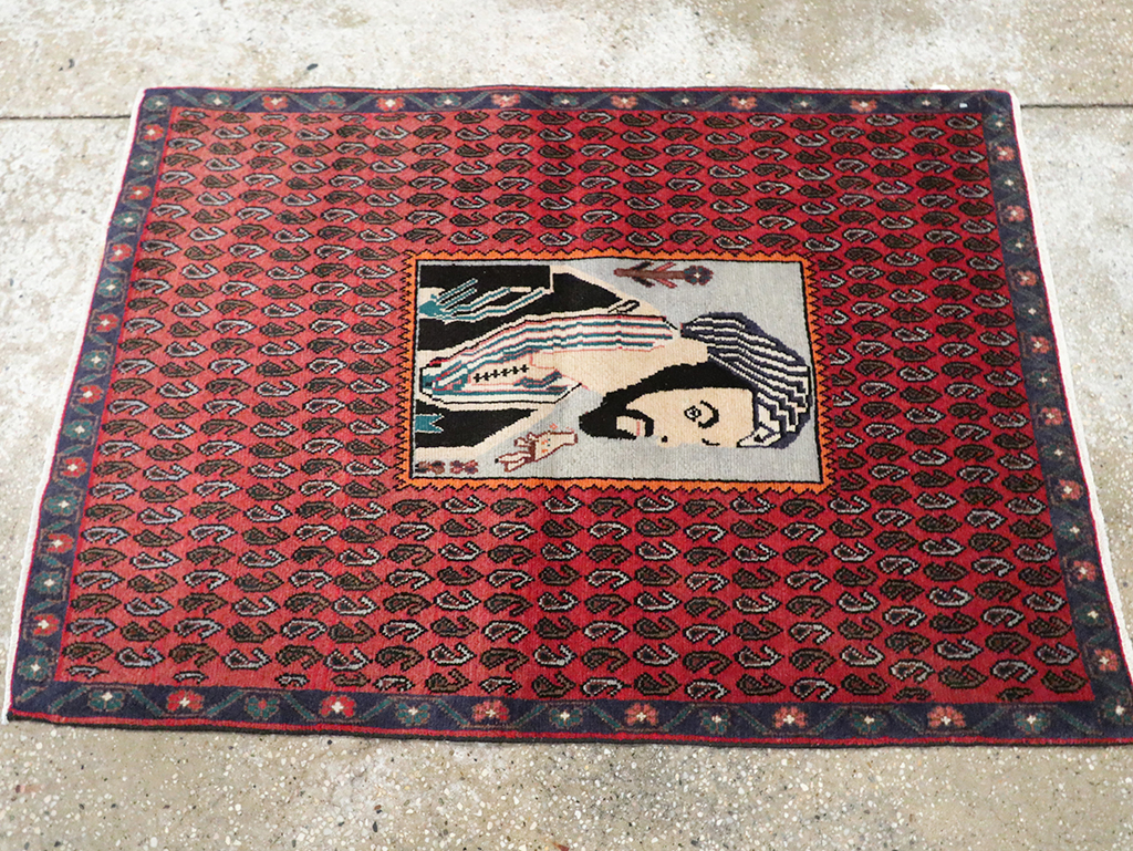 Vintage Pictorial Senneh Rug, No.28073 - Galerie Shabab