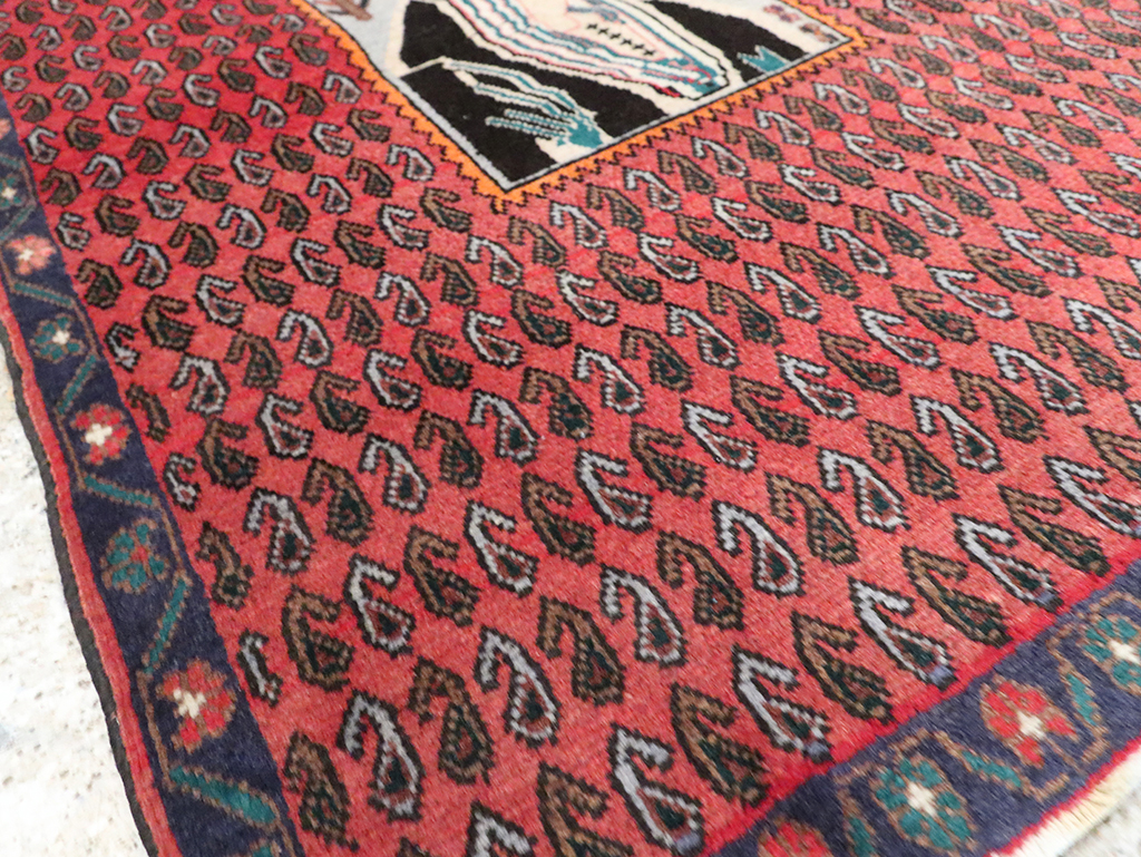 Vintage Pictorial Senneh Rug, No.28073 - Galerie Shabab