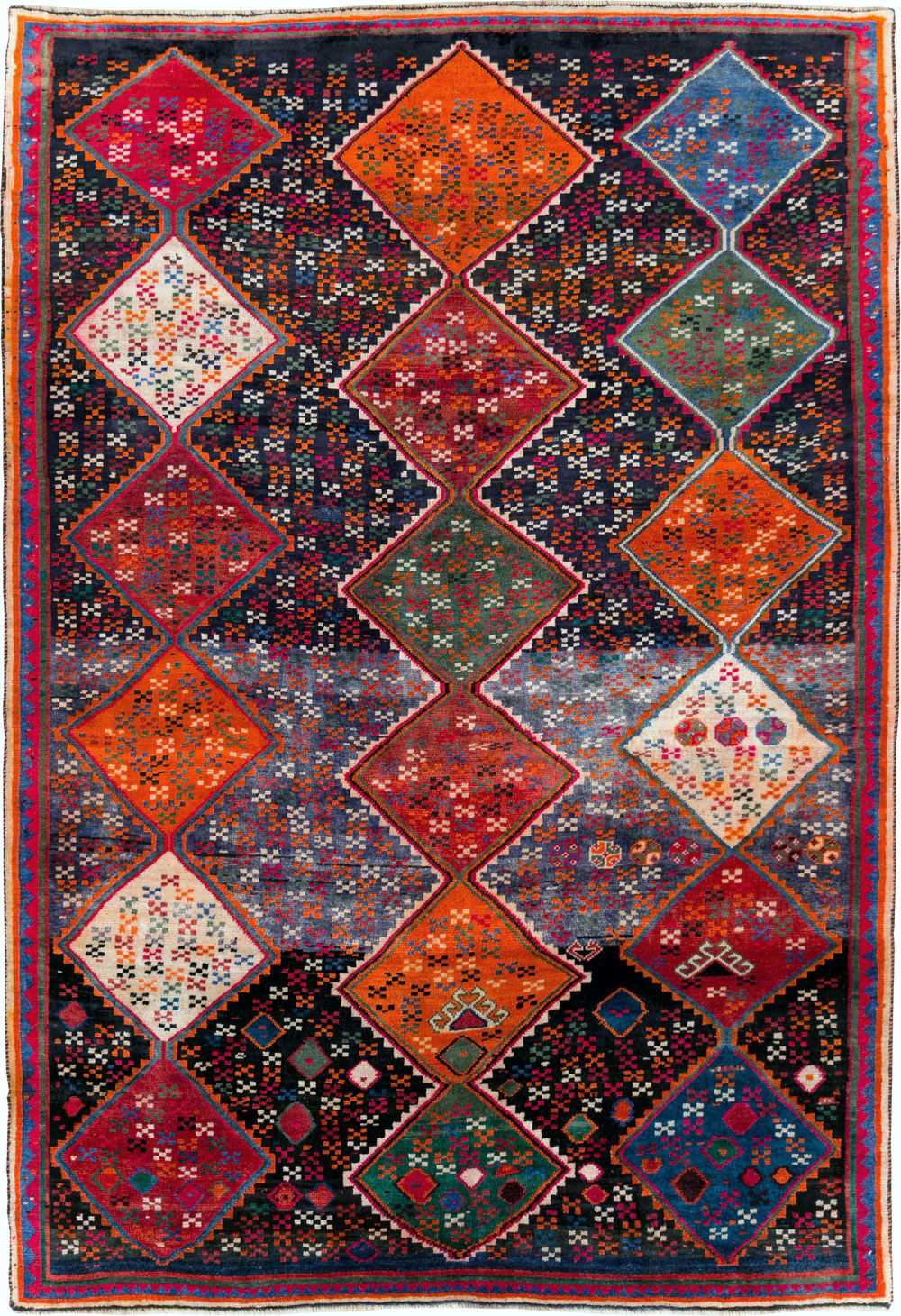 Vintage Persian Shiraz Accent Rug, No.28079 - Galerie Shabab