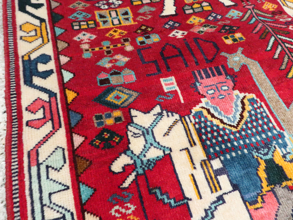 Vintage Pictorial Shiraz Rug, No.28082 - Galerie Shabab