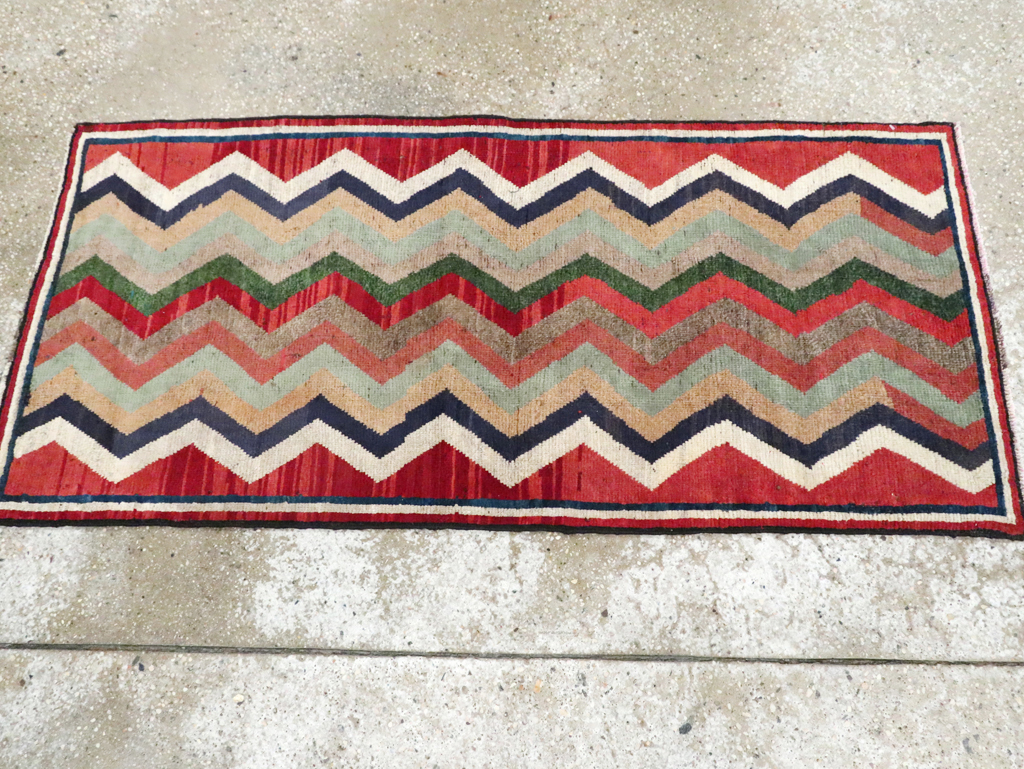 Vintage Persian Gabbeh Throw Rug, No.28083 - Galerie Shabab