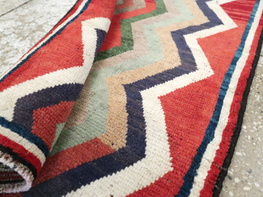 Vintage Persian Gabbeh Throw Rug, No.28083 - Galerie Shabab
