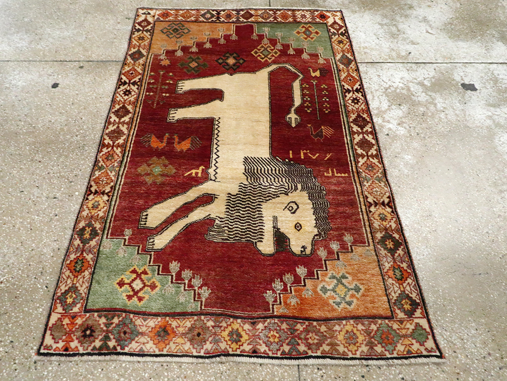 Vintage Persian Gabbeh Pictorial Throw Rug, No.28085 - Galerie Shabab