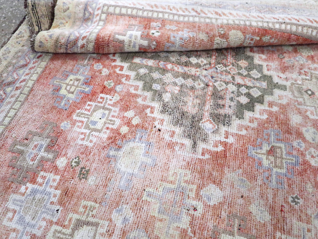 Vintage Persian Cotton Shiraz Accent Rug, No.28086 - Galerie Shabab