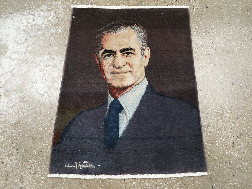 Vintage Persian Tabriz Pictorial Rug, No.28092 - Galerie Shabab