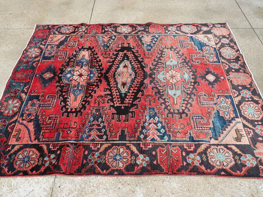 Vintage Persian Veece Rug, No.28108 - Galerie Shabab