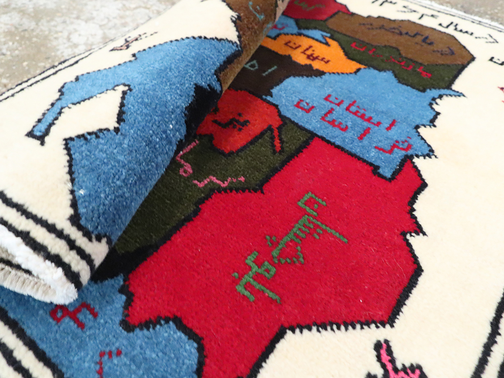 Vintage Persian Baluch Square Map Rug, No.28113 - Galerie Shabab