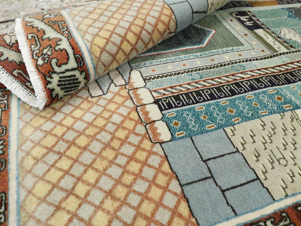 Vintage Persian Pictorial Tabriz Rug, No.28135 - Galerie Shabab