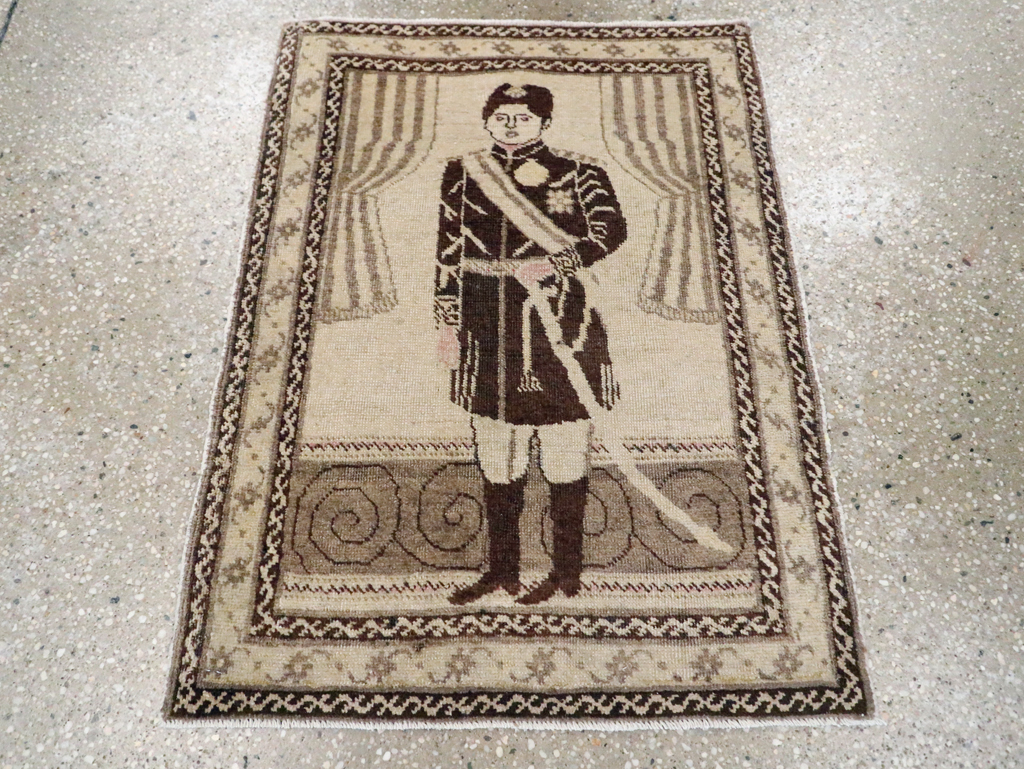Vintage Persian Tabriz Pictorial Rug, No.28136 - Galerie Shabab