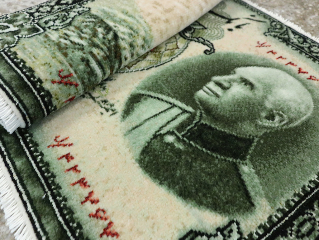 Vintage Persian Tabriz Pictorial Rug, No.28140 - Galerie Shabab