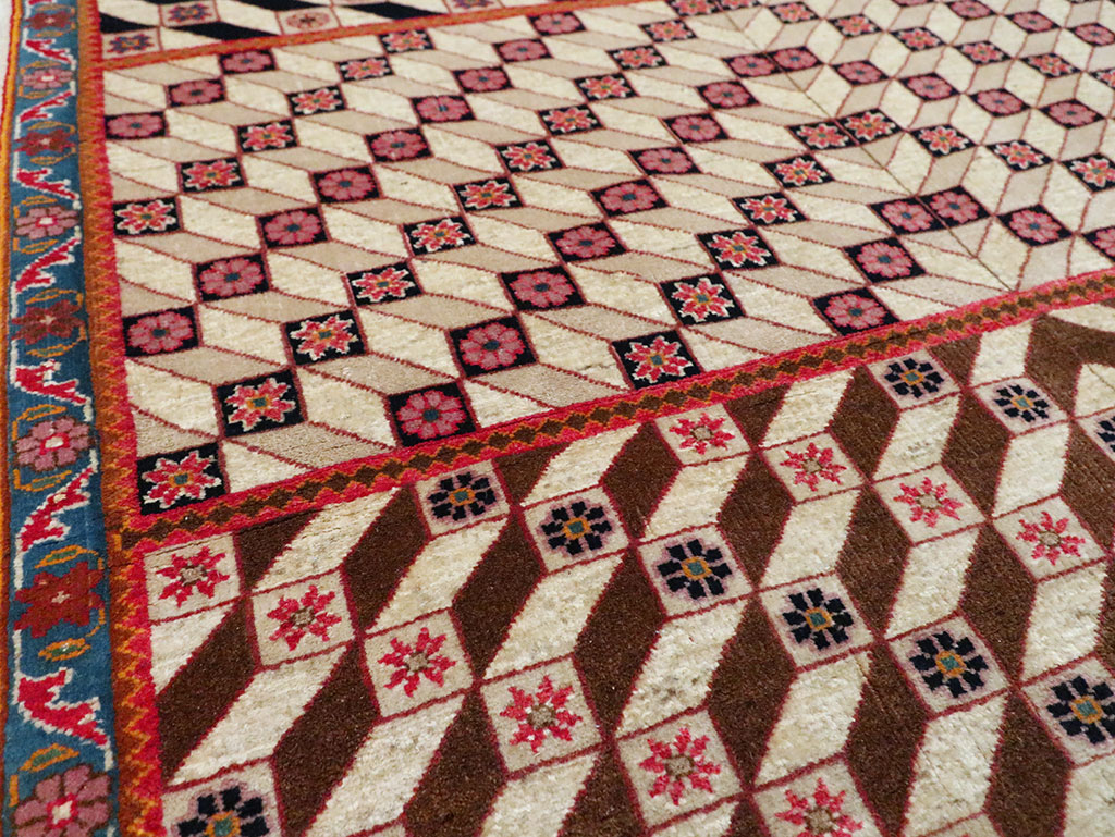 Vintage Persian Tabriz Rug, No.28151 - Galerie Shabab