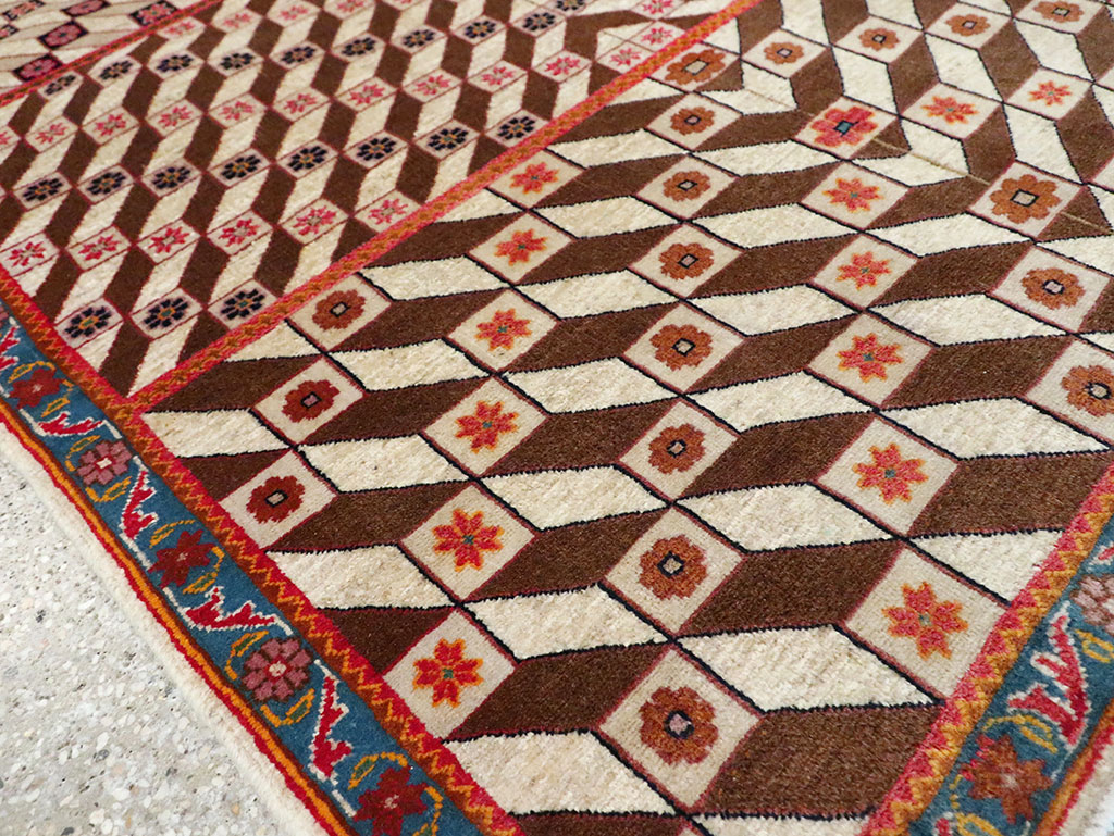 Vintage Persian Tabriz Rug, No.28151 - Galerie Shabab