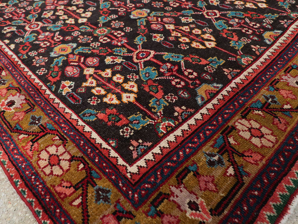 Vintage Persian Hamadan Gallery Rug, No.28155 - Galerie Shabab