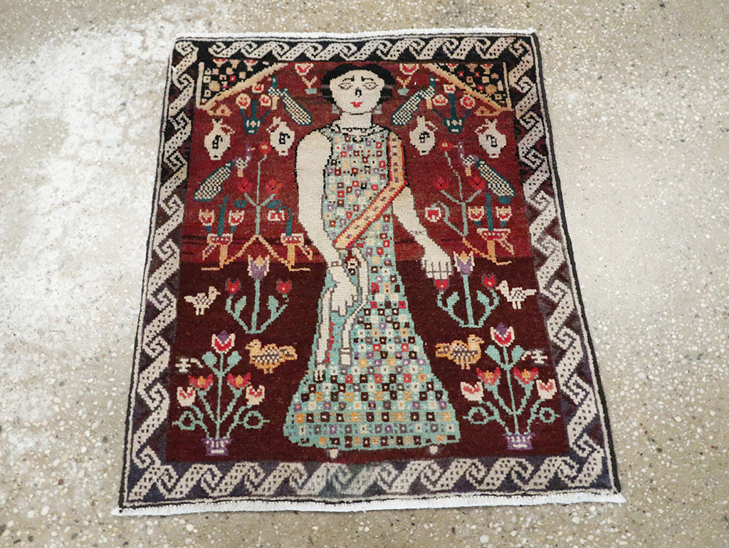 Vintage Persian Hamadan Pictorial Rug, No.28161 - Galerie Shabab