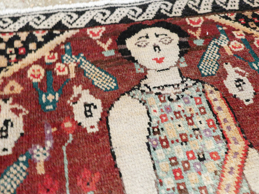 Vintage Persian Hamadan Pictorial Rug, No.28161 - Galerie Shabab