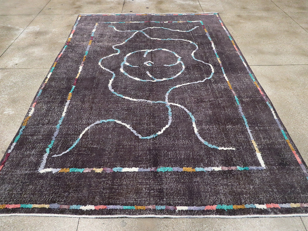 Modern Turkish Anatolian Distressed Room Size Carpet, No.28167 - Galerie Shabab