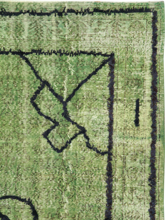 Modern Turkish Anatolian Rug, No.28168 - Galerie Shabab