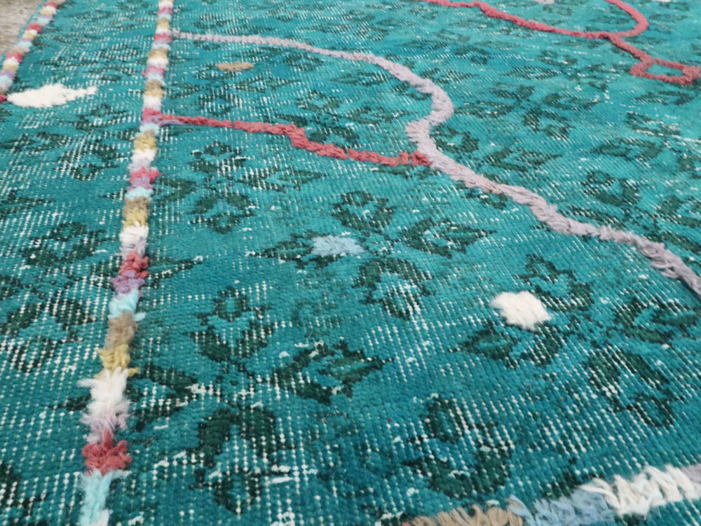 Modern Turkish Folk Rug, No.28169 - Galerie Shabab