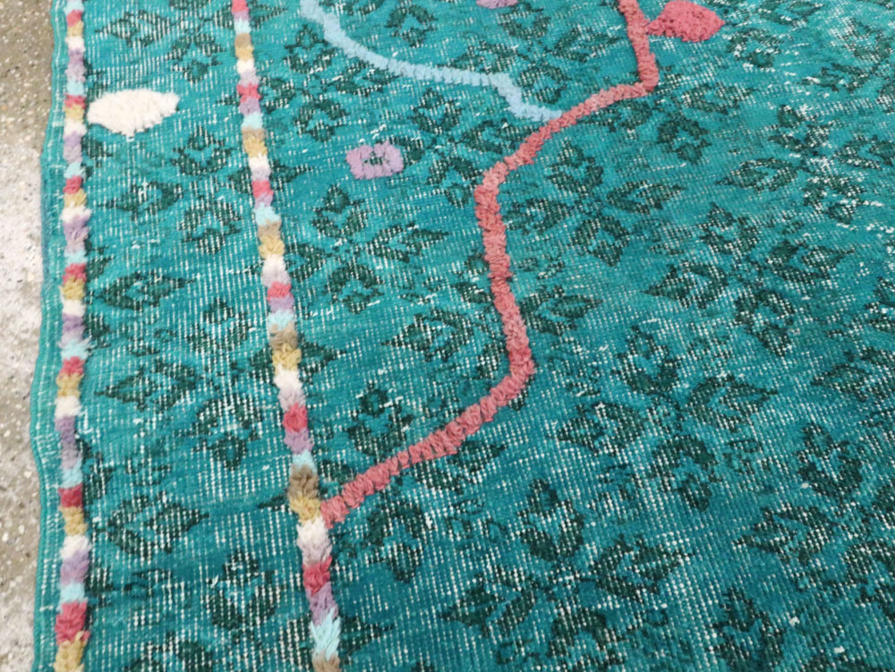 Modern Turkish Folk Rug, No.28169 - Galerie Shabab