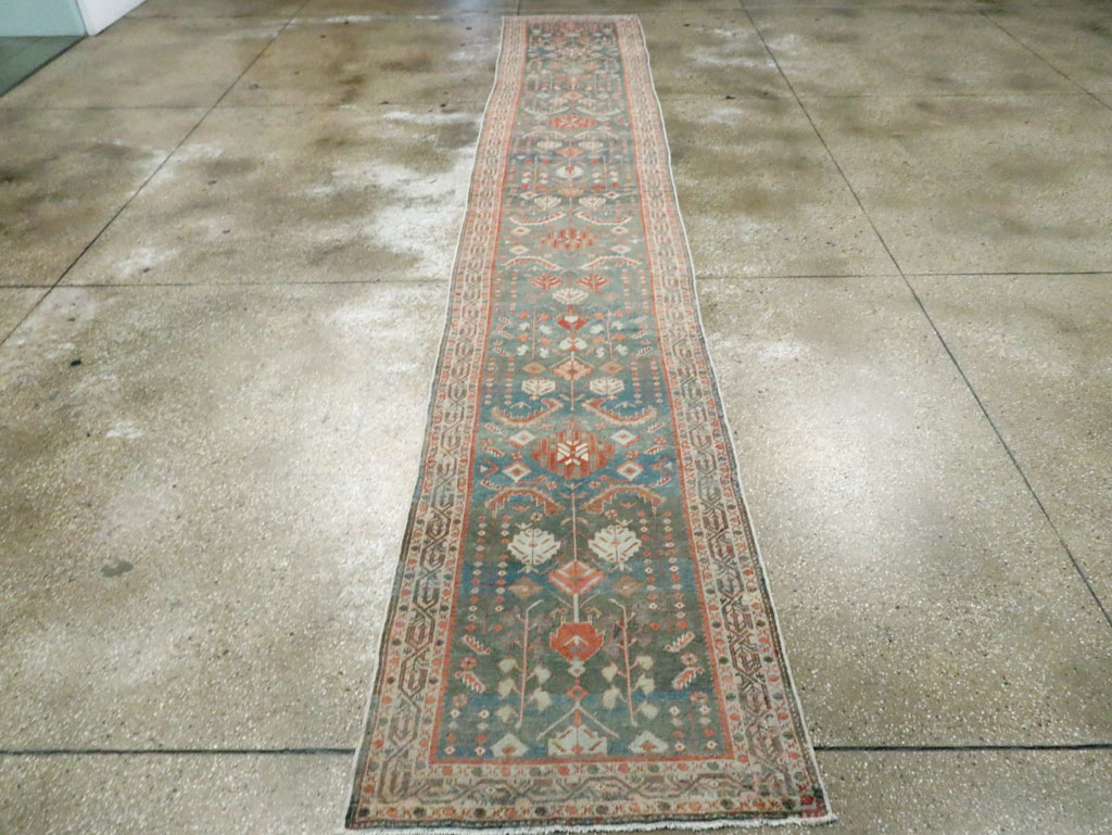 Vintage Persian Malayer Long Runner, No.28171 - Galerie Shabab