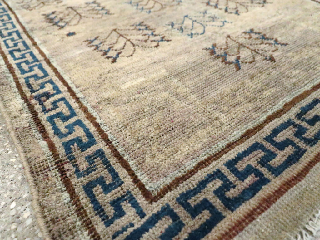 Antique East Turkestan Khotan Throw Rug, No.28173 - Galerie Shabab