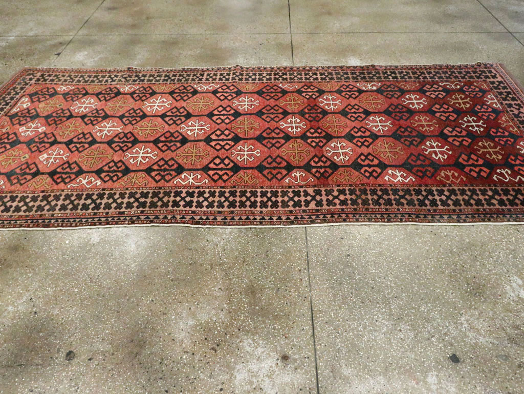 Vintage Kirghiz Gallery Carpet, No.28182 - Galerie Shabab